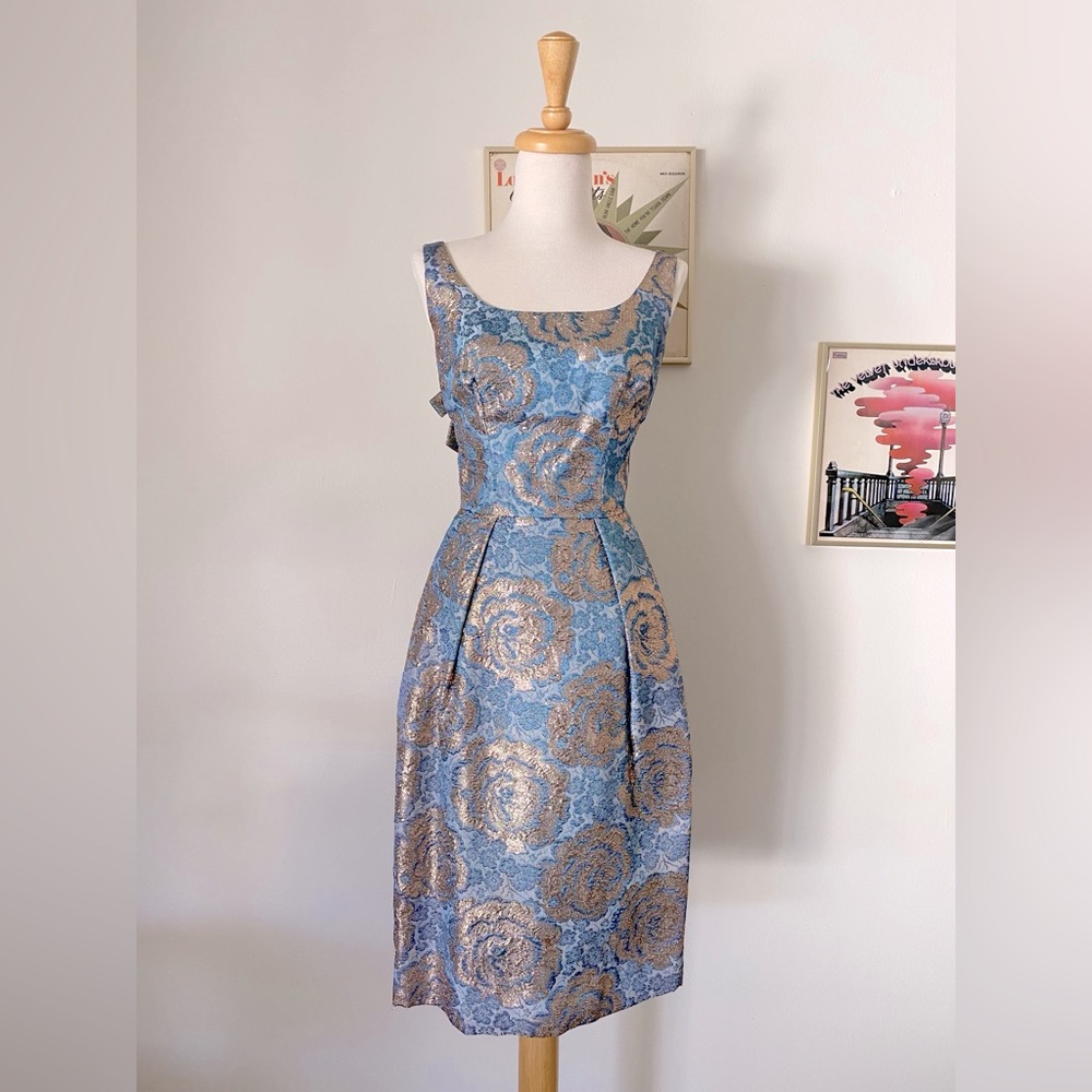 Vintage 1950s Blue and Gold Metallic Floral Brocade Cocktail Dress XS